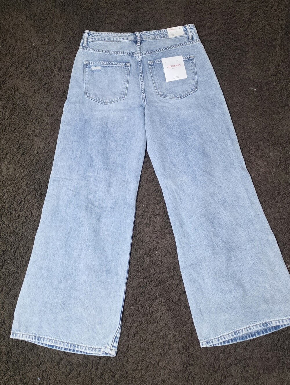 Light Wash Distressed Women's Wide Leg Jeans - Picture 5 of 5
